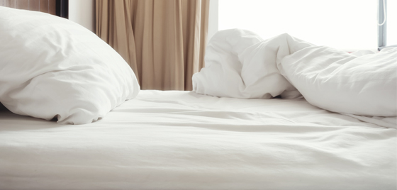 middallergi i sengen eller sengetyøy dyne pute